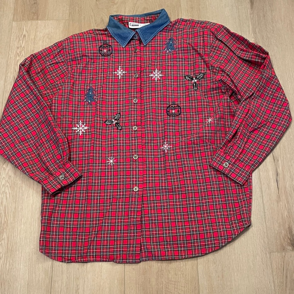 Vtg Plaid Button Up long sleeve shirt Embroidered Christmas Holiday Motifs XL